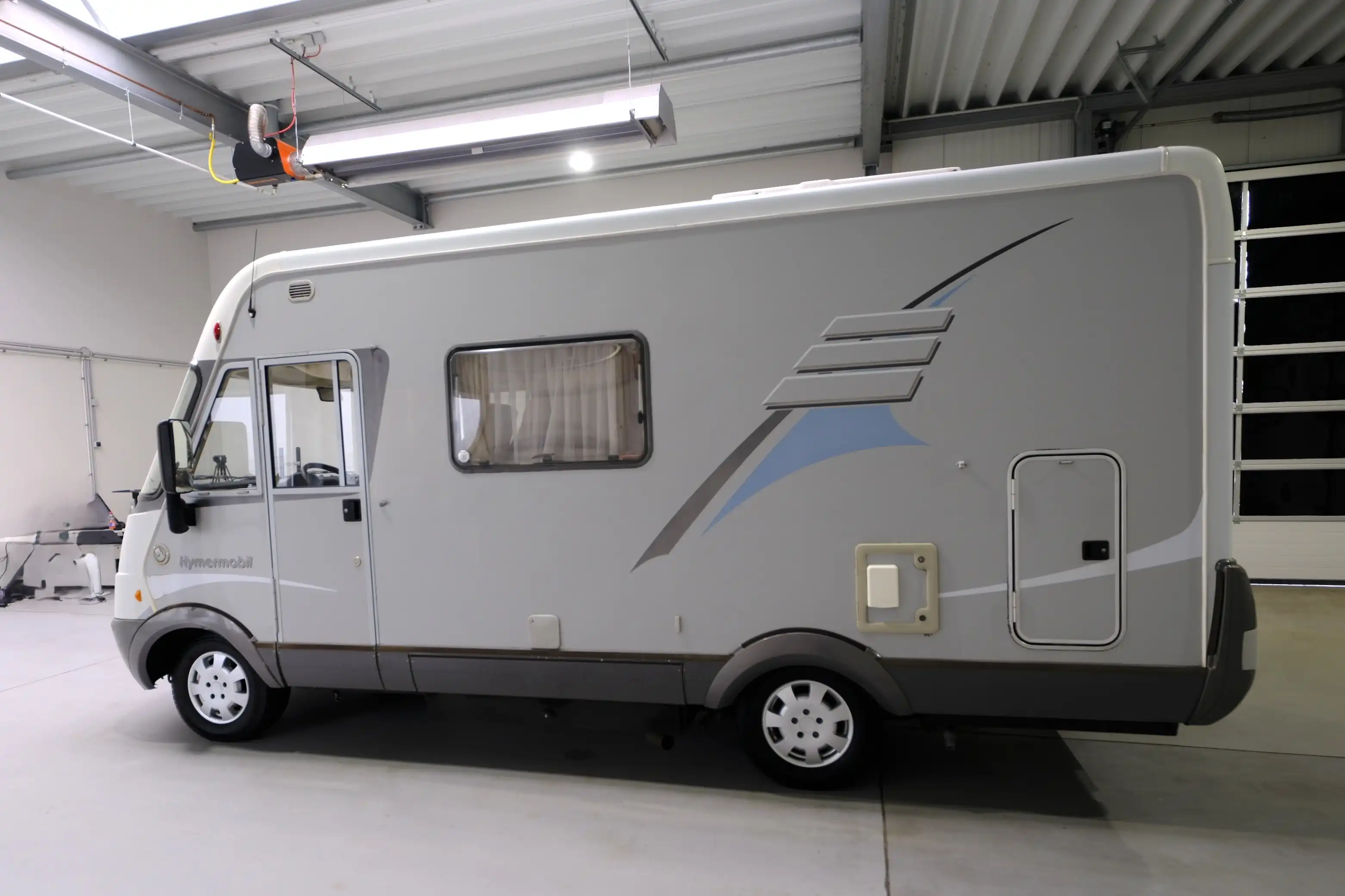 HYMER-ERIBA B 504